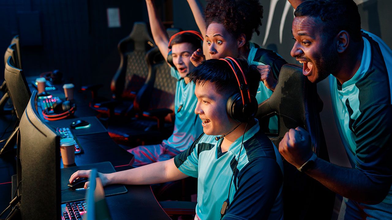 Building the Ultimate Gaming Community